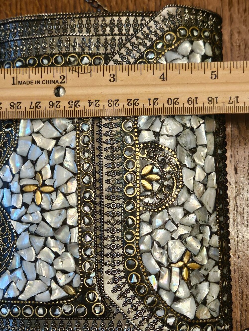 Handmade in India Vintage Metal Purse With Mother of Pearl & Brass Inlay - Picture 7 of 7